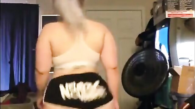 big booty twerking video