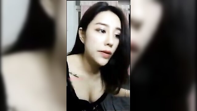 asian girl gets fucked by her boyfriend