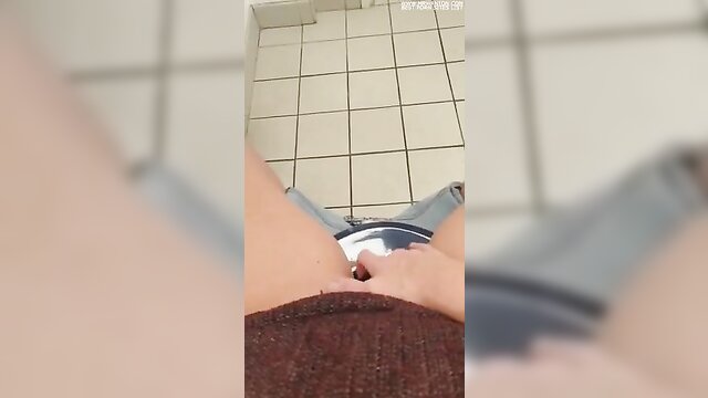 wife masturbates in toilet