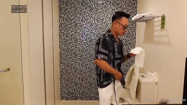 thai plumber gay sex