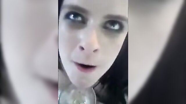 piss drinking girl 3
