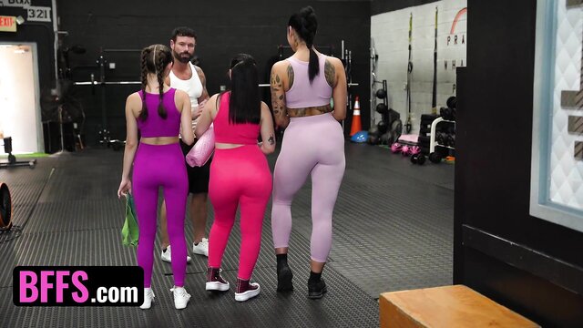 team skeet the gym is the perfect place for a reverse gangbang innen