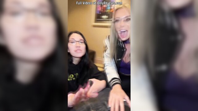 onlyfans threesome blowjob